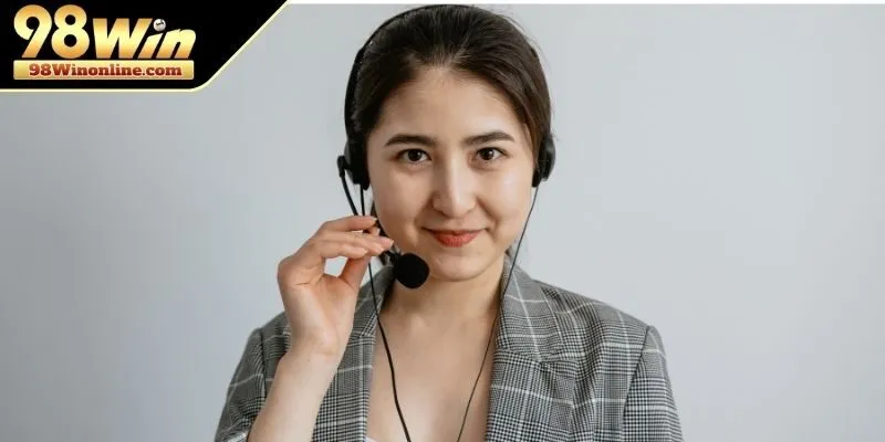 Những lưu ý quan trọng khi liên hệ 98WIN